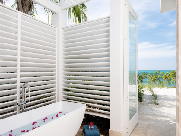 Luxury Three Level Beachfront Vacation Villa Turks & Caicos